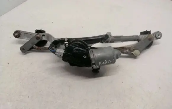 Toyota Auris 150 Front wiper linkage and motor 8511002190 1593000831