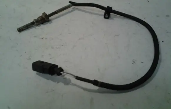 Audi A5 8T 8F Exhaust gas temperature sensor 059906088AK