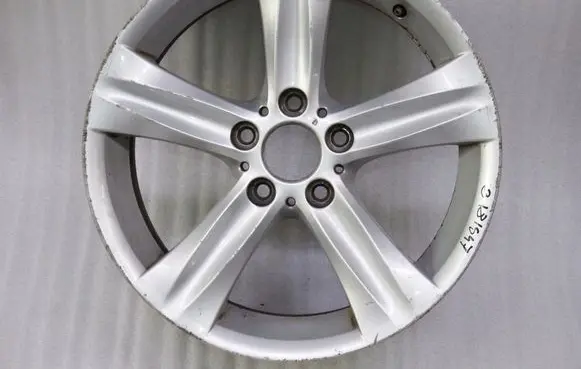 BMW Z4 E85 E86 R18 alloy rim 