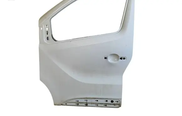 Renault Trafic III (X82) Front door