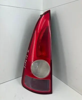 Renault Espace - Grand espace IV Rear/tail lights 8200027153