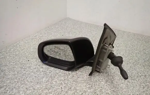 Suzuki Alto Front door electric wing mirror