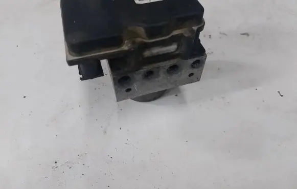 Peugeot 607 ABS Pump 9658484880 87BAE50821 87BAV508217