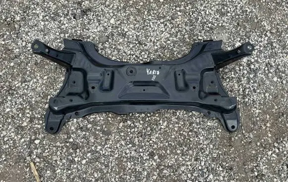 Toyota Yaris Front axle beam 