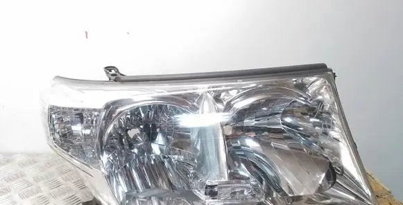 Toyota Land Cruiser (J200) Headlight/headlamp 60130