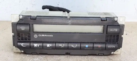 Volkswagen Golf IV Climate control unit 3B1907044B