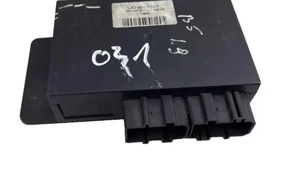 Volkswagen PASSAT B5 Comfort/convenience module 1J0959799F