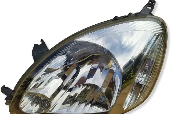 Toyota Yaris Headlight/headlamp 89007614 811500D08000