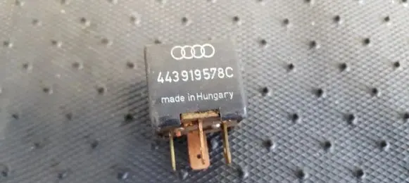 Audi A6 S6 C5 4B Other relay 443919578C 899519