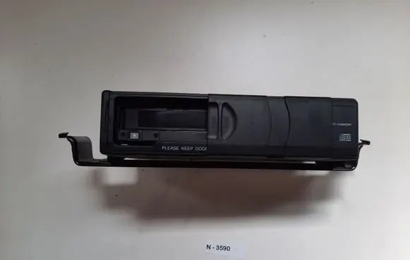 Ford C-MAX I CD/DVD changer 3S7T18C830AD