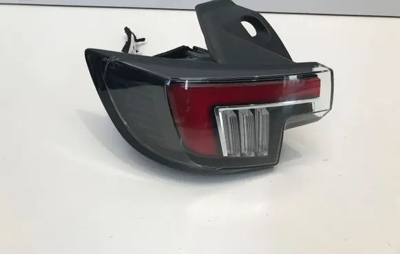 Opel Mokka B Rear/tail lights 9833721880