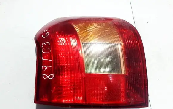 Toyota Corolla E120 E130 Rear/tail lights 1b02f00
