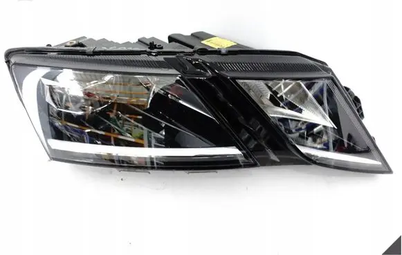Skoda Octavia Mk3 (5E) Headlight/headlamp 5E1941016E
