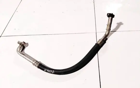 Air conditioning (A/C) pipe/hose