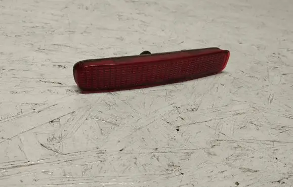 Toyota Corolla Verso AR10 Rear tail light reflector E020003