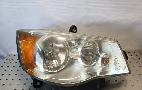 Chrysler Grand Voyager V Headlight/headlamp 05113340AD