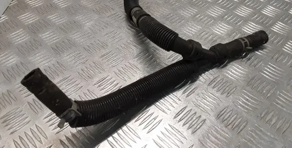 Chrysler Grand Voyager V Engine coolant pipe/hose
