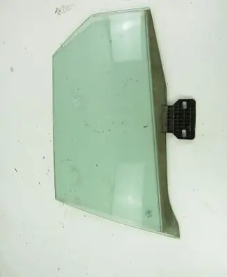 Audi A4 S4 B7 8E 8H Rear door window glass 