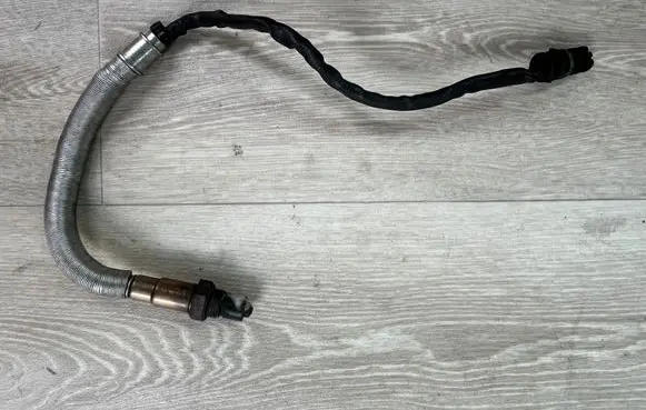 BMW 3 E92 E93 Lambda probe sensor 7545074