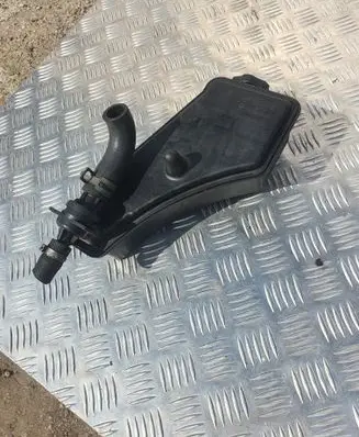 Jeep Cherokee Power steering fluid tank/reservoir 52124317AA