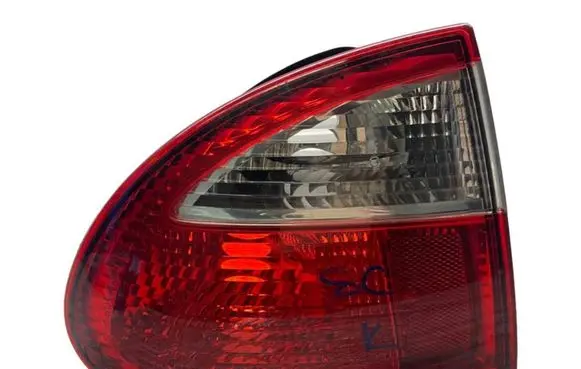 Seat Leon (1M) Tailgate rear/tail lights 45208 12020H
