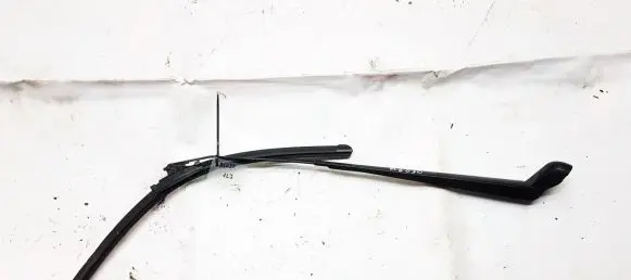 Citroen Xsara Picasso Front wiper blade arm