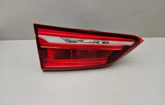 BMW X1 F48 F49 Tailgate rear/tail lights 7350697 63217350697 2710635