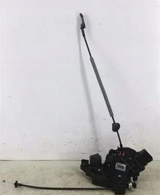 Volvo S80 Front door lock 31253662