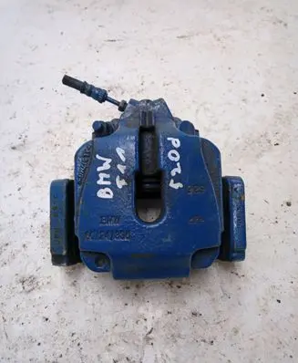 BMW 5 F10 F11 Front brake caliper 6024330