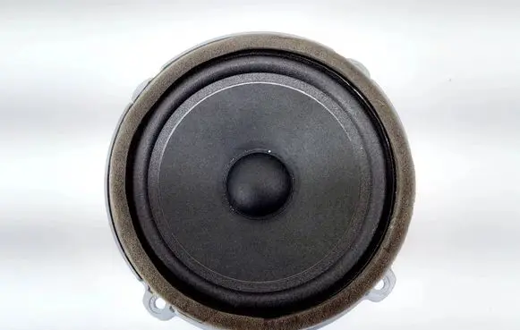KIA Ceed Front door speaker 96330J7100