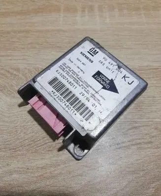 Opel Omega B1 Airbag control unit/module 90491004 KJS00748011