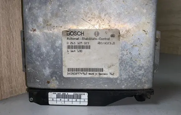 BMW 5 E39 ABS control unit/module 0265109023 1164130 BSASS50