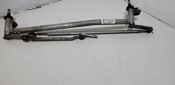 Front wiper linkage