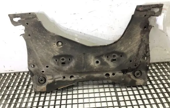 Nissan Note (E11) Front subframe