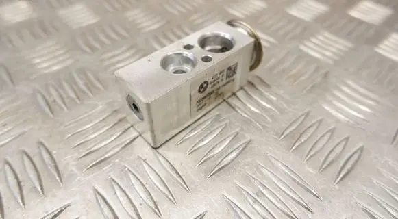 Air conditioning (A/C) expansion valve