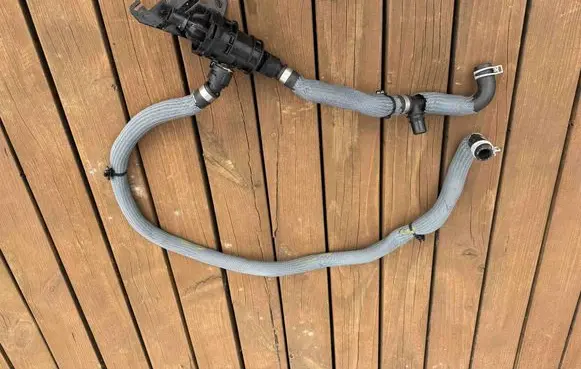 Renault Austral Air intake hose/pipe 215193033R 212006896R