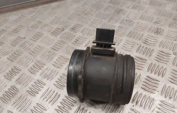 Audi S5 Mass air flow meter 079133471