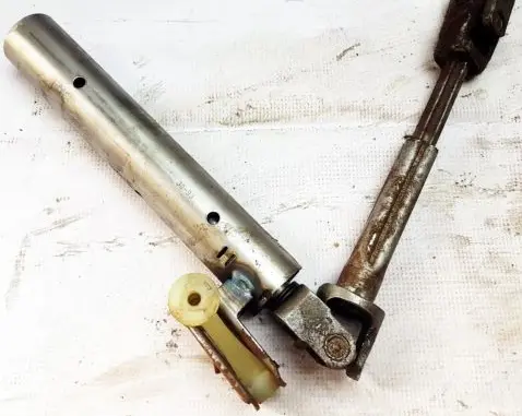 Audi A3 S3 8L Steering wheel axle