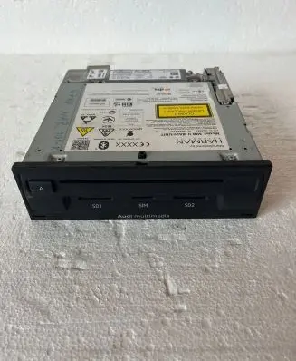 Audi Q7 4M Navigation unit CD/DVD player 4M0035025