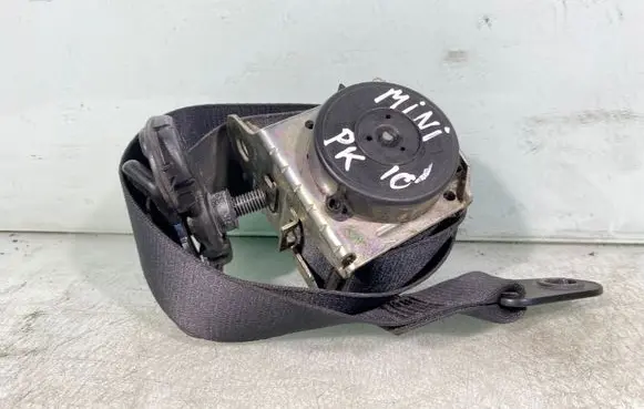 Mini One - Cooper Coupe R56 Front seatbelt 601028900e