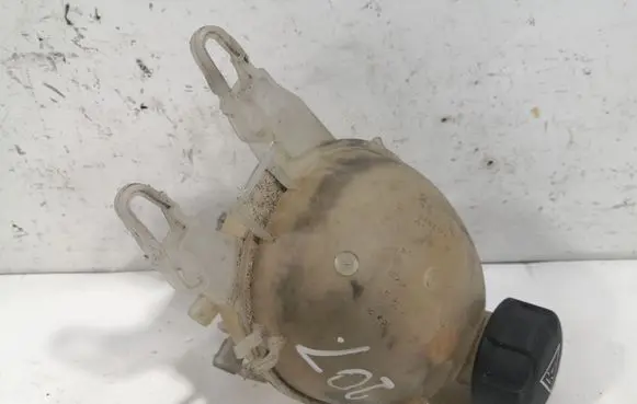 Peugeot 207 Coolant expansion tank/reservoir 9652621280 9680163780