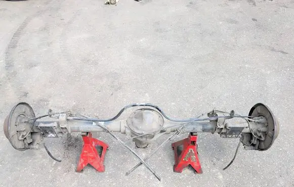 Mercedes-Benz Sprinter W907 W910 Rear axle beam with reductor A9073500701 511313923 004071077