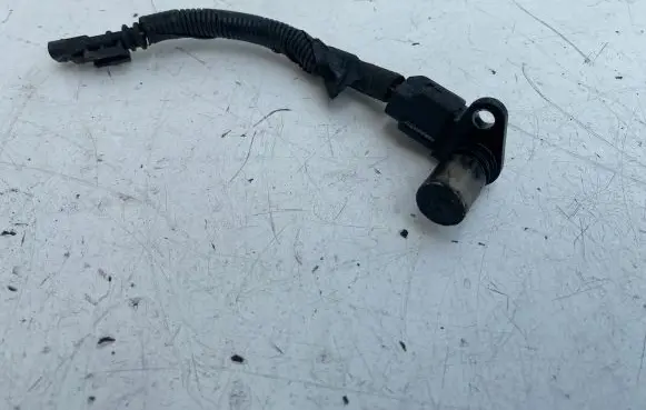 Volvo V60 Crankshaft position sensor 30713485