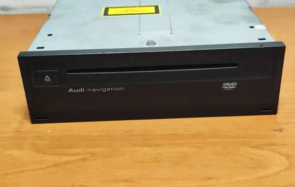 Audi A6 Allroad C6 Navigation unit CD/DVD player 4E0910887Q085