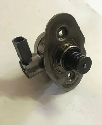 BMW 3 F30 F35 F31 Mechanical fuel pump 7584461 0261520148 3001454991