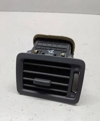 Hyundai Tucson JM Dash center air vent grill 974902E900 2e97490900 U0255048