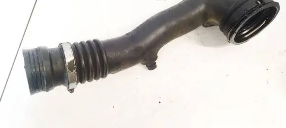 BMW 5 GT F07 Intercooler hose/pipe 23557610