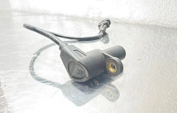 Opel Zafira A Crankshaft position sensor 90520856