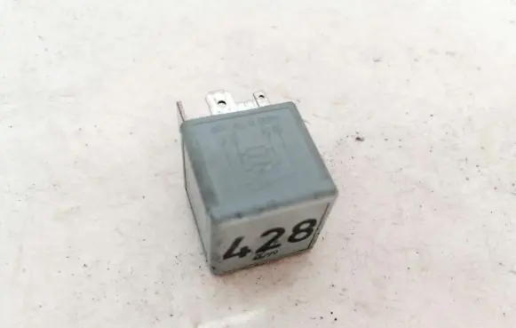 Audi TT Mk1 Other relay 1j0906381b v23134-b63-x362