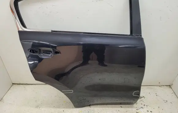 KIA Sportage Rear door